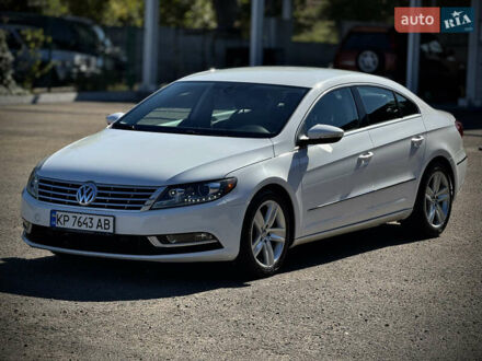 Белый Фольксваген CC / Passat CC, объемом двигателя 2 л и пробегом 200 тыс. км за 9900 $, фото 1 на Automoto.ua