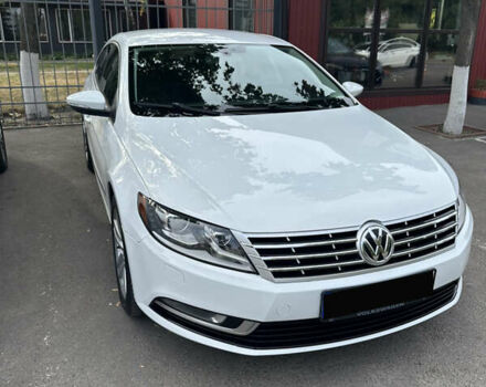 Белый Фольксваген CC / Passat CC, объемом двигателя 1.98 л и пробегом 181 тыс. км за 13000 $, фото 1 на Automoto.ua