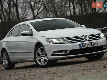 Фольксваген CC / Passat CC 2015 у Бердичеве на Automoto.ua Білий Фольксваген CC / Passat CC, об'ємом двигуна 1.98 л та пробігом 159 тис. км за 11500 $, фото 1 на Automoto.ua