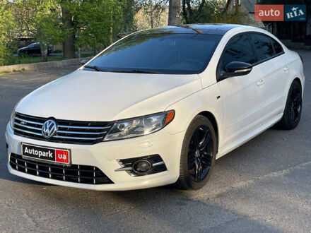 Фольксваген CC / Passat CC 2016 у Києві на Automoto.ua Білий Фольксваген CC / Passat CC, об'ємом двигуна 2 л та пробігом 284 тис. км за 12990 $, фото 1 на Automoto.ua