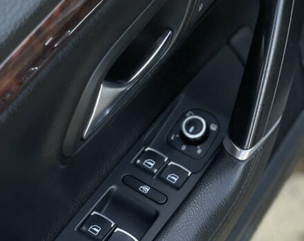 Бежевий Фольксваген CC / Passat CC, об'ємом двигуна 1.97 л та пробігом 255 тис. км за 8200 $, фото 23 на Automoto.ua