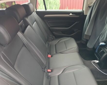 Бежевый Фольксваген СС, объемом двигателя 2 л и пробегом 300 тыс. км за 15500 $, фото 7 на Automoto.ua