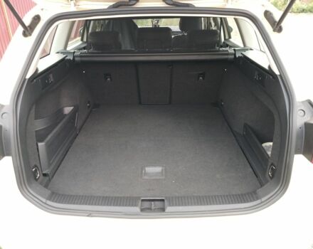 Бежевый Фольксваген СС, объемом двигателя 2 л и пробегом 300 тыс. км за 15500 $, фото 8 на Automoto.ua