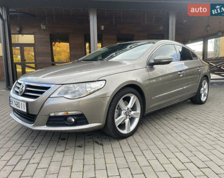 Бежевый Фольксваген CC / Passat CC, объемом двигателя 1.98 л и пробегом 342 тыс. км за 6250 $, фото 1 на Automoto.ua