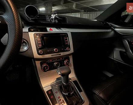 Черный Фольксваген CC / Passat CC, объемом двигателя 2 л и пробегом 354 тыс. км за 8000 $, фото 7 на Automoto.ua