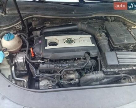 Черный Фольксваген CC / Passat CC, объемом двигателя 1.8 л и пробегом 197 тыс. км за 7500 $, фото 14 на Automoto.ua