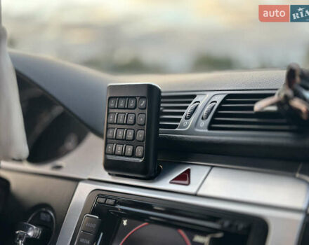 Черный Фольксваген CC / Passat CC, объемом двигателя 1.8 л и пробегом 250 тыс. км за 8300 $, фото 3 на Automoto.ua