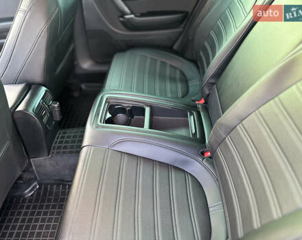 Черный Фольксваген CC / Passat CC, объемом двигателя 1.8 л и пробегом 250 тыс. км за 8300 $, фото 21 на Automoto.ua