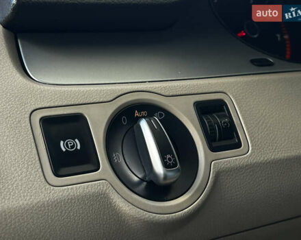 Чорний Фольксваген CC / Passat CC, об'ємом двигуна 1.98 л та пробігом 234 тис. км за 8800 $, фото 8 на Automoto.ua