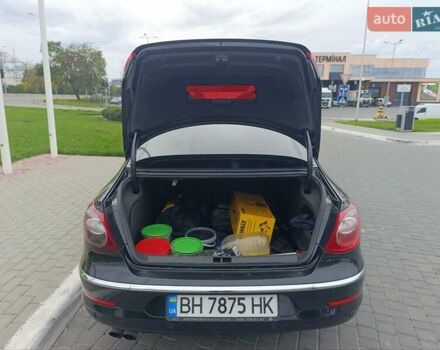 Черный Фольксваген CC / Passat CC, объемом двигателя 1.98 л и пробегом 180 тыс. км за 8700 $, фото 2 на Automoto.ua
