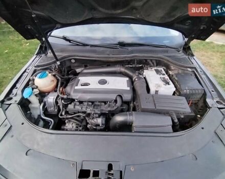 Черный Фольксваген CC / Passat CC, объемом двигателя 1.98 л и пробегом 209 тыс. км за 8700 $, фото 23 на Automoto.ua