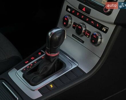 Чорний Фольксваген CC / Passat CC, об'ємом двигуна 1.8 л та пробігом 208 тис. км за 9500 $, фото 35 на Automoto.ua