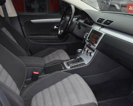 Черный Фольксваген CC / Passat CC, объемом двигателя 1.97 л и пробегом 256 тыс. км за 12900 $, фото 5 на Automoto.ua