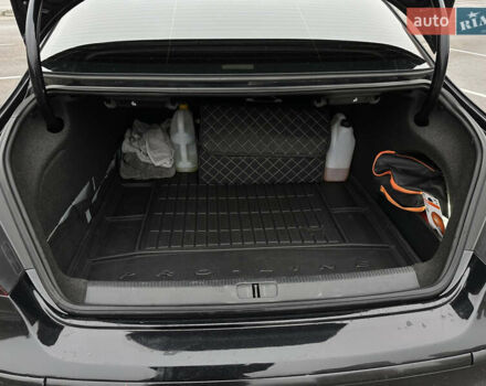 Чорний Фольксваген CC / Passat CC, об'ємом двигуна 2 л та пробігом 190 тис. км за 12000 $, фото 23 на Automoto.ua