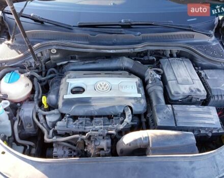 Черный Фольксваген CC / Passat CC, объемом двигателя 2 л и пробегом 260 тыс. км за 9000 $, фото 17 на Automoto.ua