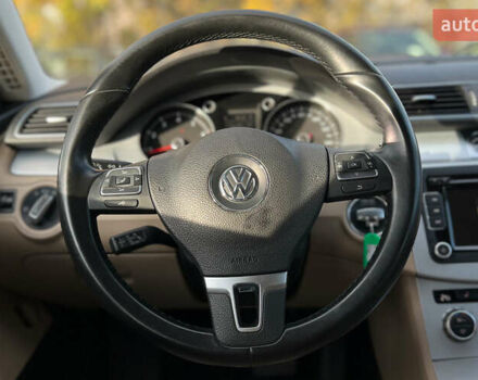 Коричневий Фольксваген CC / Passat CC, об'ємом двигуна 1.98 л та пробігом 137 тис. км за 12500 $, фото 7 на Automoto.ua