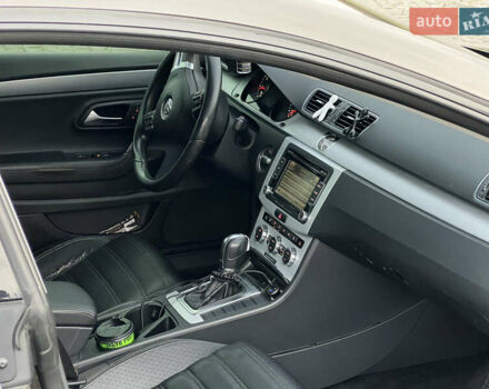 Коричневый Фольксваген CC / Passat CC, объемом двигателя 1.98 л и пробегом 273 тыс. км за 9500 $, фото 4 на Automoto.ua