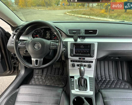 Фольксваген CC / Passat CC 2013 в Днепре (Днепропетровске) на Automoto.ua Коричневый Фольксваген CC / Passat CC, объемом двигателя 2 л и пробегом 180 тыс. км за 10799 $, фото 17 на Automoto.ua