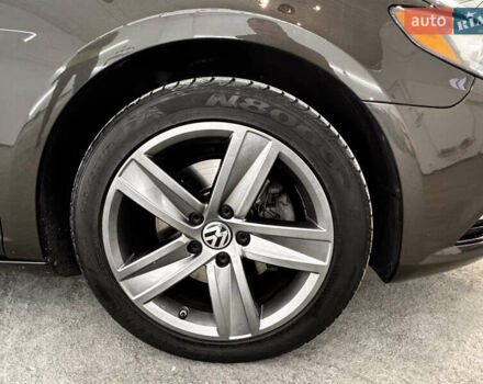 Коричневий Фольксваген CC / Passat CC, об'ємом двигуна 2 л та пробігом 140 тис. км за 12200 $, фото 13 на Automoto.ua
