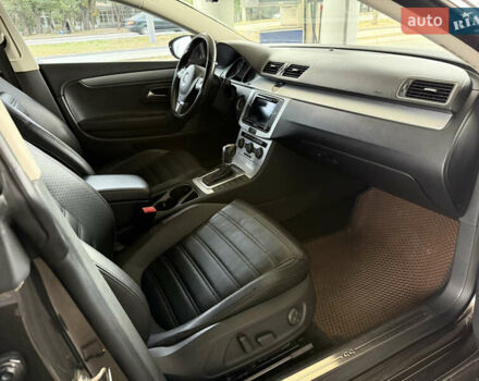 Коричневый Фольксваген CC / Passat CC, объемом двигателя 1.98 л и пробегом 200 тыс. км за 13199 $, фото 7 на Automoto.ua