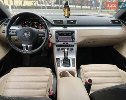 Червоний Фольксваген CC / Passat CC, об'ємом двигуна 1.98 л та пробігом 136 тис. км за 10500 $, фото 13 на Automoto.ua