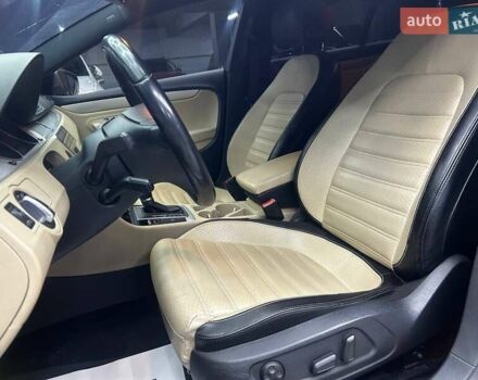 Красный Фольксваген CC / Passat CC, объемом двигателя 1.98 л и пробегом 193 тыс. км за 11500 $, фото 10 на Automoto.ua