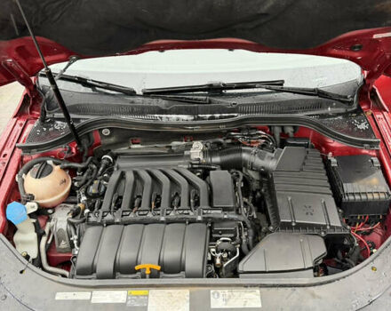 Красный Фольксваген CC / Passat CC, объемом двигателя 3.6 л и пробегом 204 тыс. км за 9999 $, фото 16 на Automoto.ua