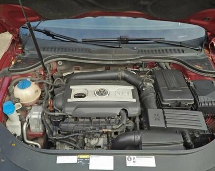 Червоний Фольксваген CC / Passat CC, об'ємом двигуна 1.98 л та пробігом 131 тис. км за 10300 $, фото 18 на Automoto.ua