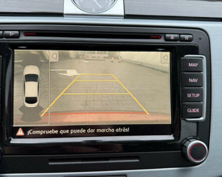 Красный Фольксваген CC / Passat CC, объемом двигателя 3.6 л и пробегом 204 тыс. км за 9999 $, фото 15 на Automoto.ua