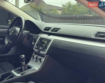 Красный Фольксваген CC / Passat CC, объемом двигателя 1.98 л и пробегом 152 тыс. км за 9400 $, фото 44 на Automoto.ua