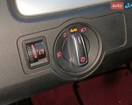 Красный Фольксваген CC / Passat CC, объемом двигателя 2 л и пробегом 151 тыс. км за 13490 $, фото 23 на Automoto.ua