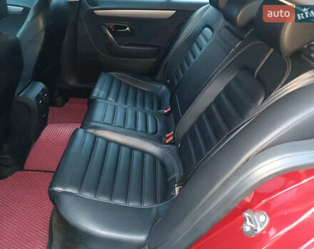 Красный Фольксваген CC / Passat CC, объемом двигателя 2 л и пробегом 151 тыс. км за 13490 $, фото 12 на Automoto.ua