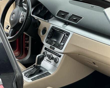 Красный Фольксваген CC / Passat CC, объемом двигателя 1.98 л и пробегом 220 тыс. км за 9900 $, фото 4 на Automoto.ua