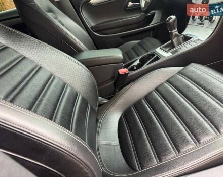 Красный Фольксваген CC / Passat CC, объемом двигателя 1.98 л и пробегом 152 тыс. км за 9400 $, фото 45 на Automoto.ua