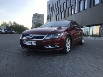 Червоний Фольксваген CC / Passat CC, об'ємом двигуна 2 л та пробігом 218 тис. км за 11100 $, фото 1 на Automoto.ua