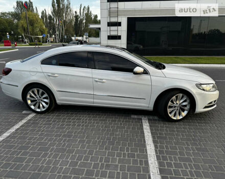 Фольксваген CC / Passat CC, объемом двигателя 2 л и пробегом 175 тыс. км за 15000 $, фото 1 на Automoto.ua