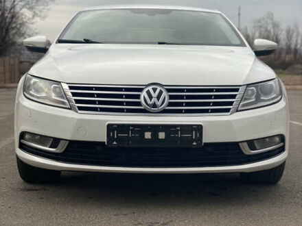 Фольксваген CC / Passat CC, объемом двигателя 2 л и пробегом 153 тыс. км за 13300 $, фото 1 на Automoto.ua