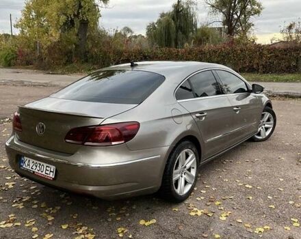 Желтый Фольксваген CC / Passat CC, объемом двигателя 2 л и пробегом 240 тыс. км за 11000 $, фото 2 на Automoto.ua