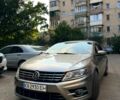 Желтый Фольксваген CC, объемом двигателя 2 л и пробегом 240 тыс. км за 11999 $, фото 1 на Automoto.ua