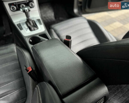 Серый Фольксваген CC / Passat CC, объемом двигателя 2 л и пробегом 220 тыс. км за 6750 $, фото 26 на Automoto.ua