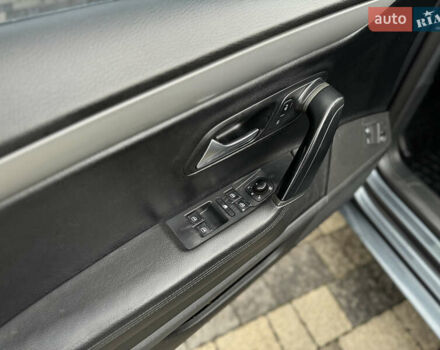 Серый Фольксваген CC / Passat CC, объемом двигателя 2 л и пробегом 220 тыс. км за 6750 $, фото 28 на Automoto.ua