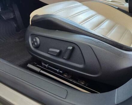 Серый Фольксваген CC / Passat CC, объемом двигателя 2 л и пробегом 165 тыс. км за 7500 $, фото 32 на Automoto.ua