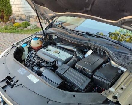 Серый Фольксваген CC / Passat CC, объемом двигателя 2 л и пробегом 165 тыс. км за 7500 $, фото 34 на Automoto.ua