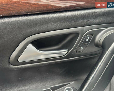 Серый Фольксваген CC / Passat CC, объемом двигателя 2 л и пробегом 170 тыс. км за 8700 $, фото 11 на Automoto.ua