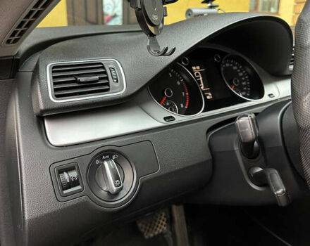 Серый Фольксваген CC / Passat CC, объемом двигателя 1.98 л и пробегом 237 тыс. км за 8100 $, фото 9 на Automoto.ua