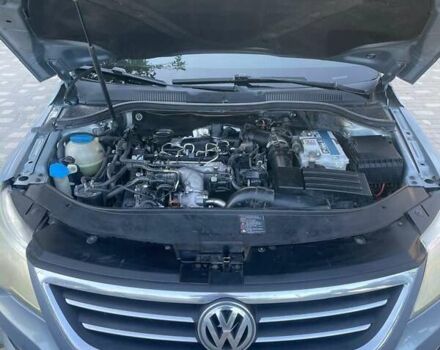 Серый Фольксваген CC / Passat CC, объемом двигателя 2 л и пробегом 350 тыс. км за 8200 $, фото 4 на Automoto.ua
