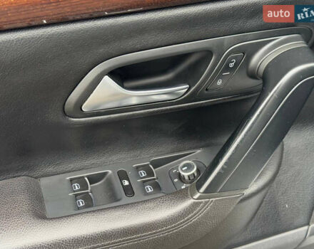 Серый Фольксваген CC / Passat CC, объемом двигателя 2 л и пробегом 170 тыс. км за 8700 $, фото 10 на Automoto.ua