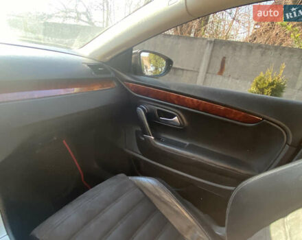 Серый Фольксваген CC / Passat CC, объемом двигателя 1.8 л и пробегом 238 тыс. км за 8000 $, фото 17 на Automoto.ua