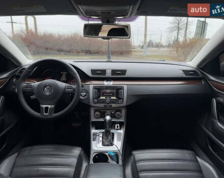 Серый Фольксваген CC / Passat CC, объемом двигателя 2 л и пробегом 170 тыс. км за 8700 $, фото 13 на Automoto.ua