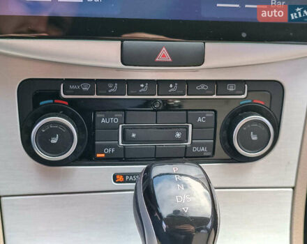 Сірий Фольксваген CC / Passat CC, об'ємом двигуна 2 л та пробігом 215 тис. км за 9490 $, фото 27 на Automoto.ua